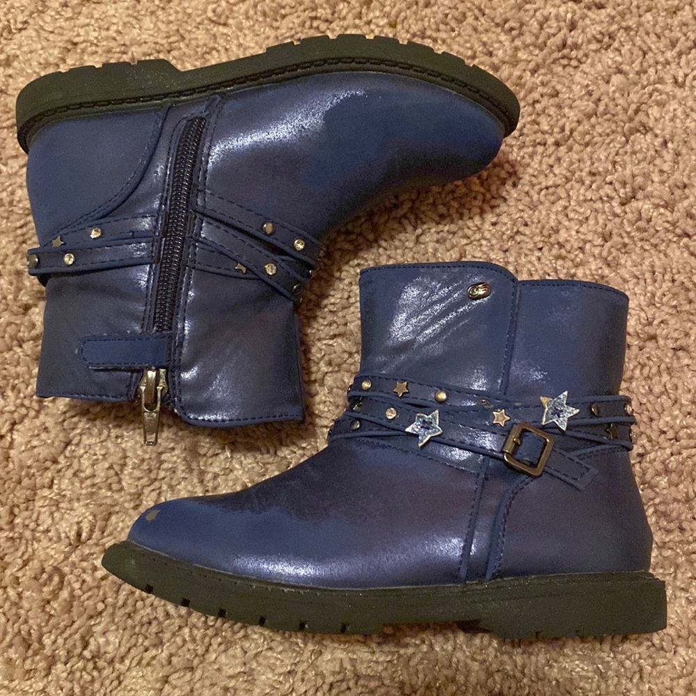 Little girl Navy boots 💙